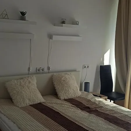 Apartman Sunshine 208 *
