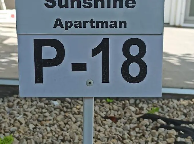 Sunshine 208 * Balatonszarszo